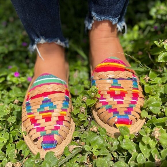 Handmade Rainbow Classic Huaraches - Picture 5 of 6